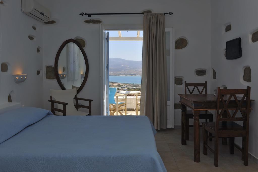 Degaetas Resort Antiparos Phòng bức ảnh