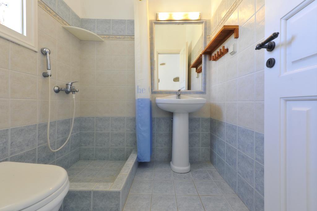 Degaetas Resort Antiparos Phòng bức ảnh